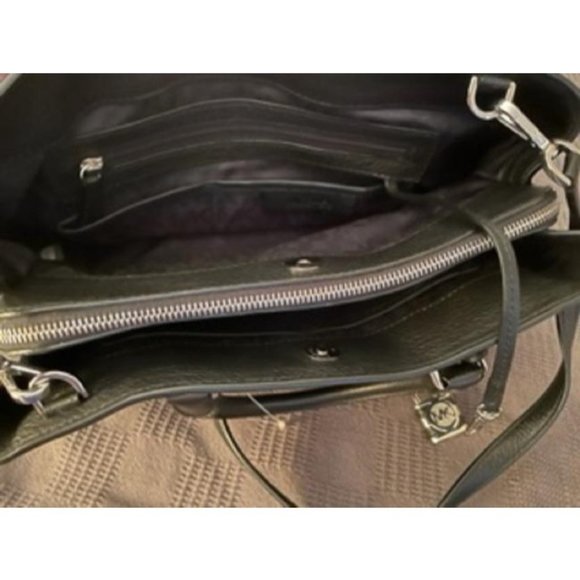 *Michael Kors Pebbled Tote Black Leather Satchel - Picture 3 of 7